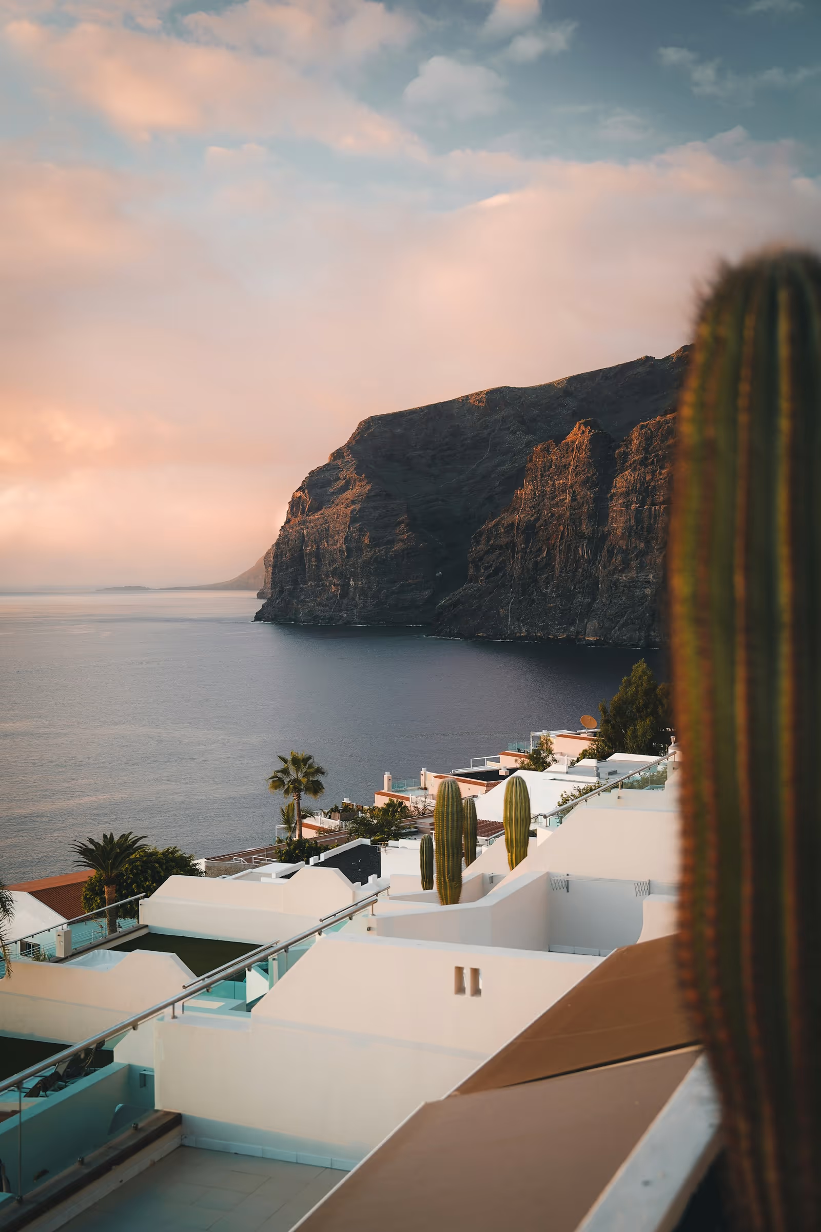 Los Gigantes, Tenerife sur
