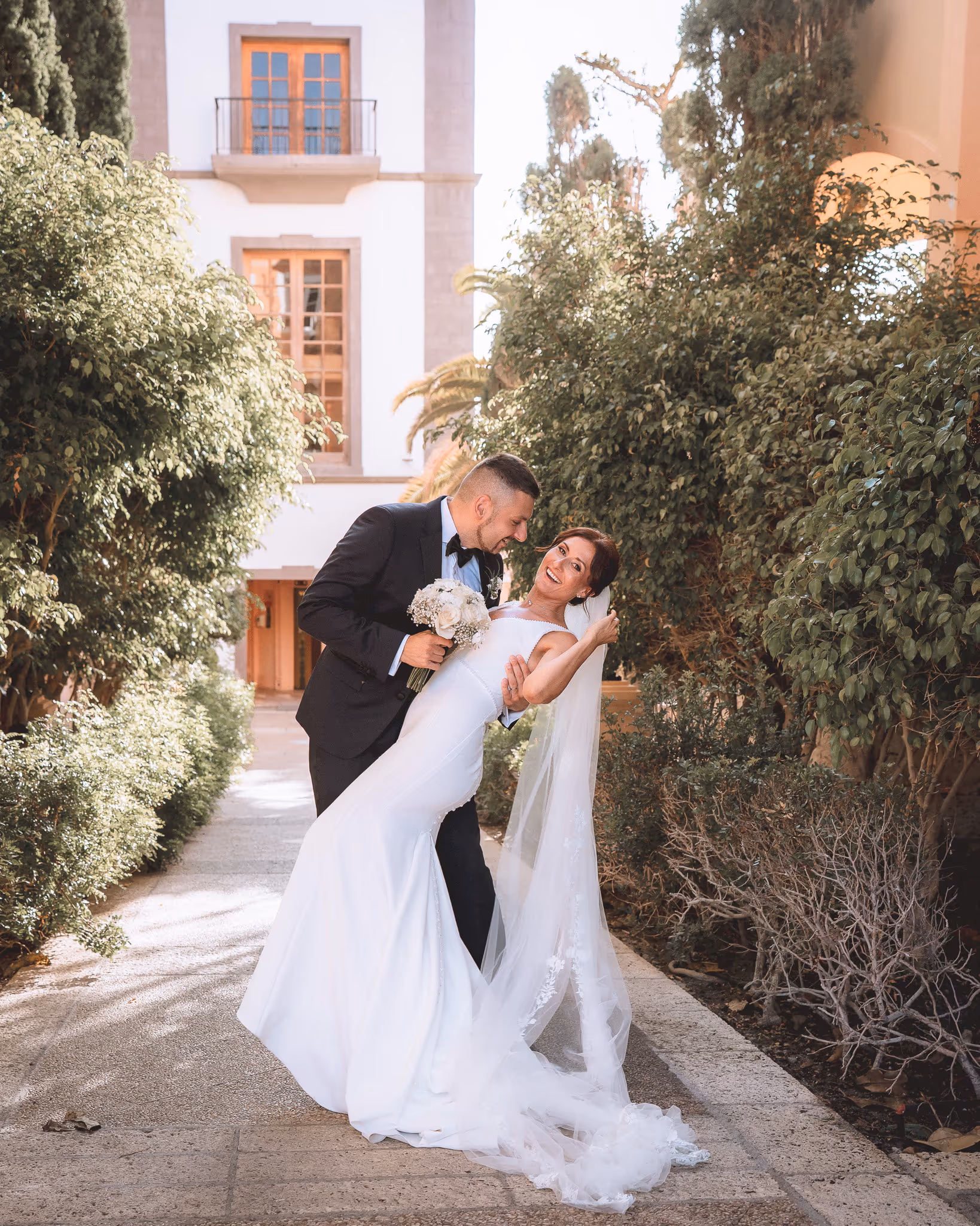 Fotografía de boda de Denis y Natalia en Costa Adeje, Tenerife — imagen 9 de 20