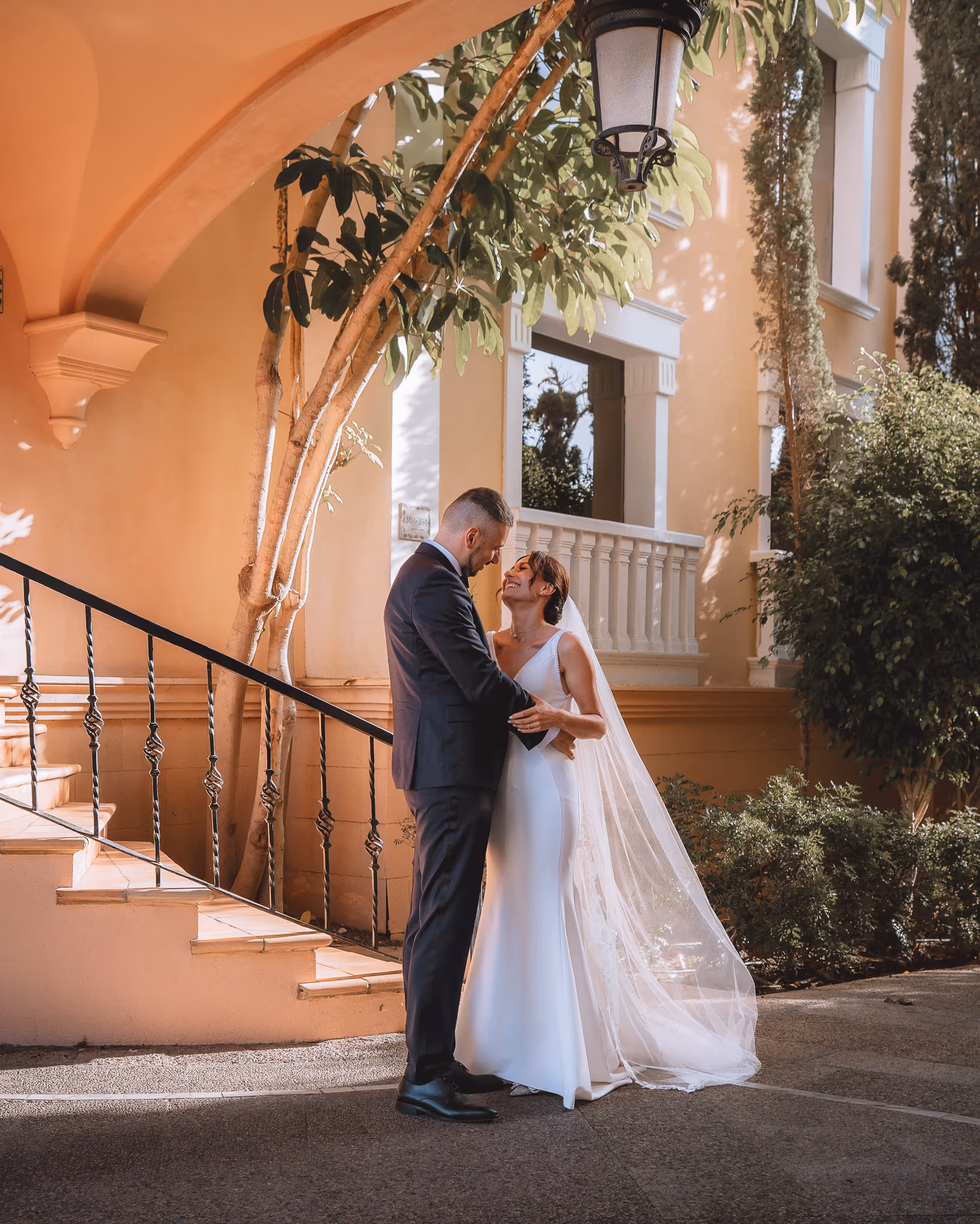 Fotografía de boda de Denis y Natalia en Costa Adeje, Tenerife — imagen 11 de 20