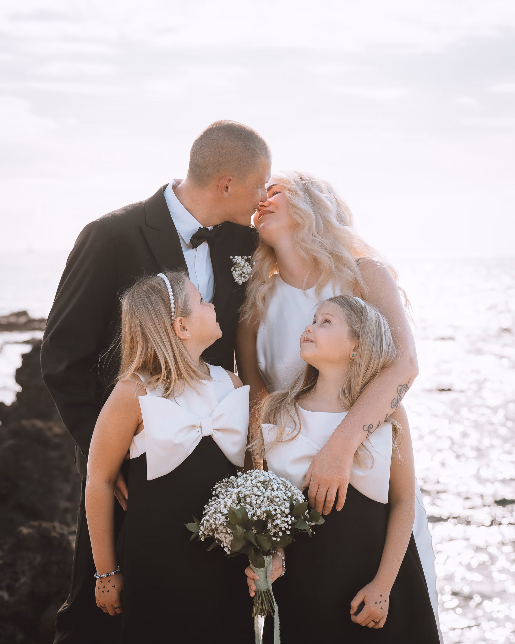 Fotografía de boda de Tomas e Ieva en Playa San Juan, Tenerife