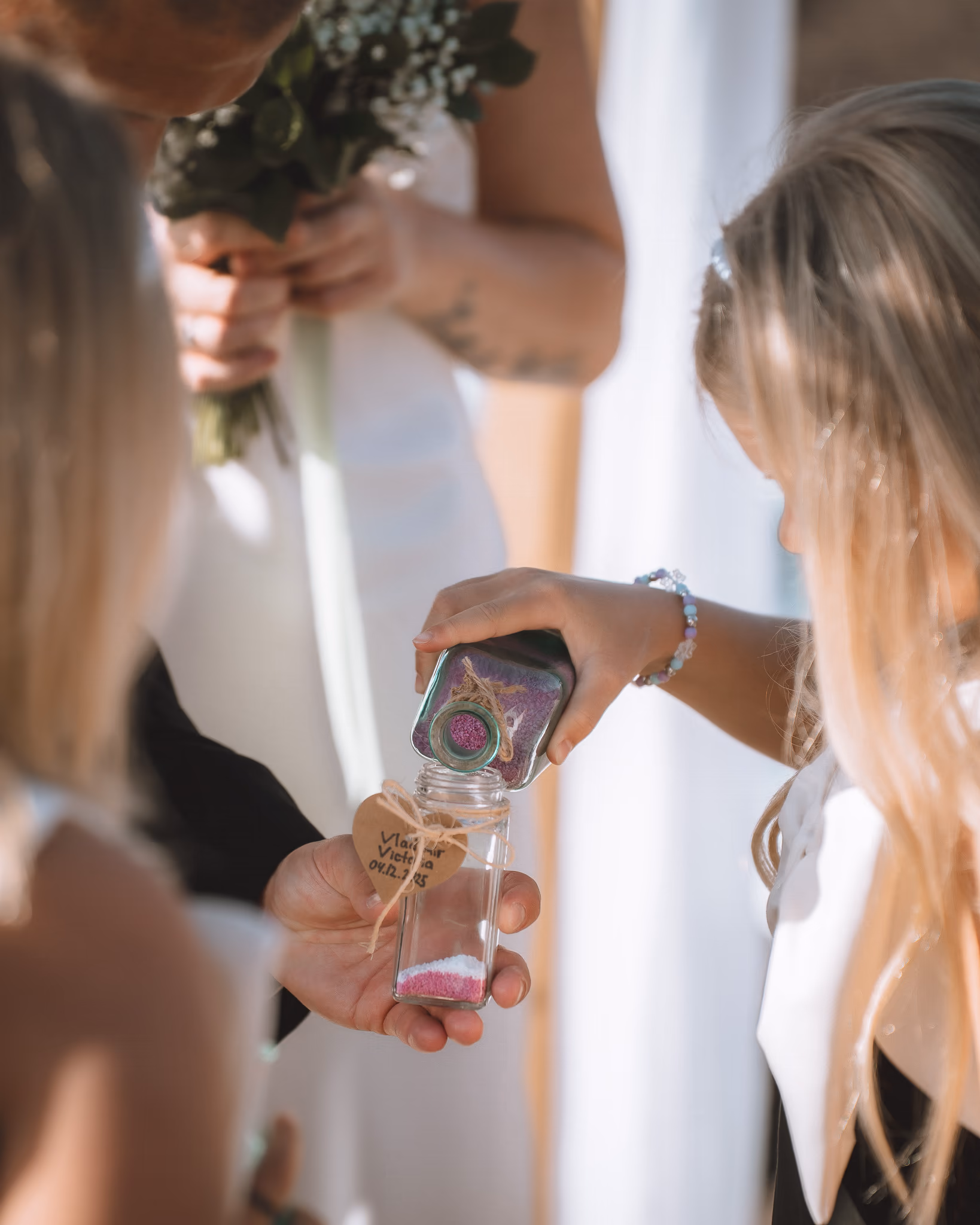 Fotografía de boda de Tomas e Ieva en Playa San Juan, Tenerife — imagen 7 de 20