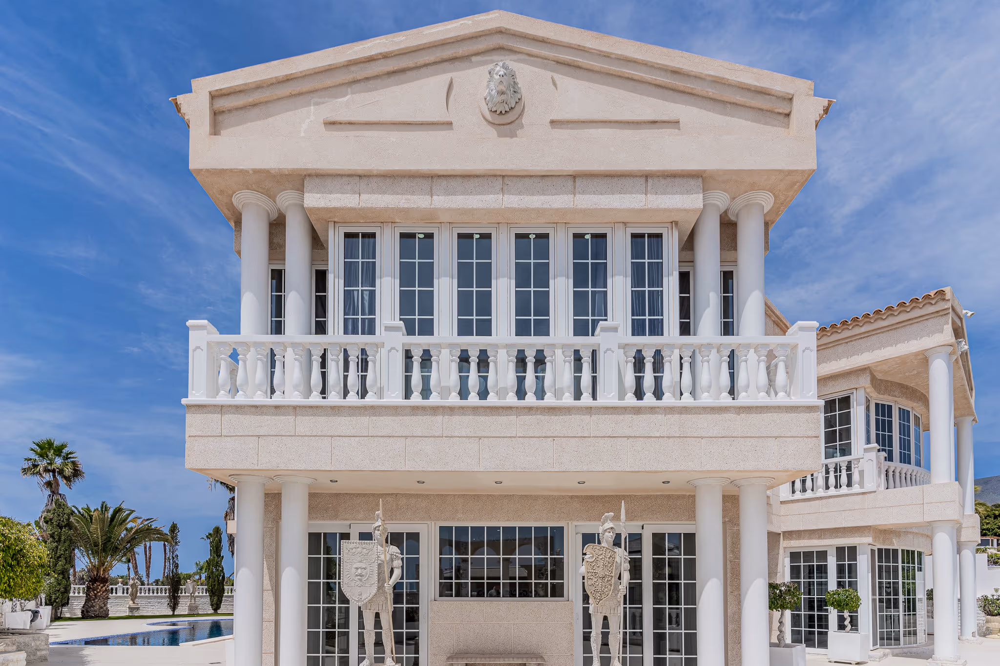 Fotografía inmobiliaria de Casa Alba en Tenerife — imagen 2 de 28