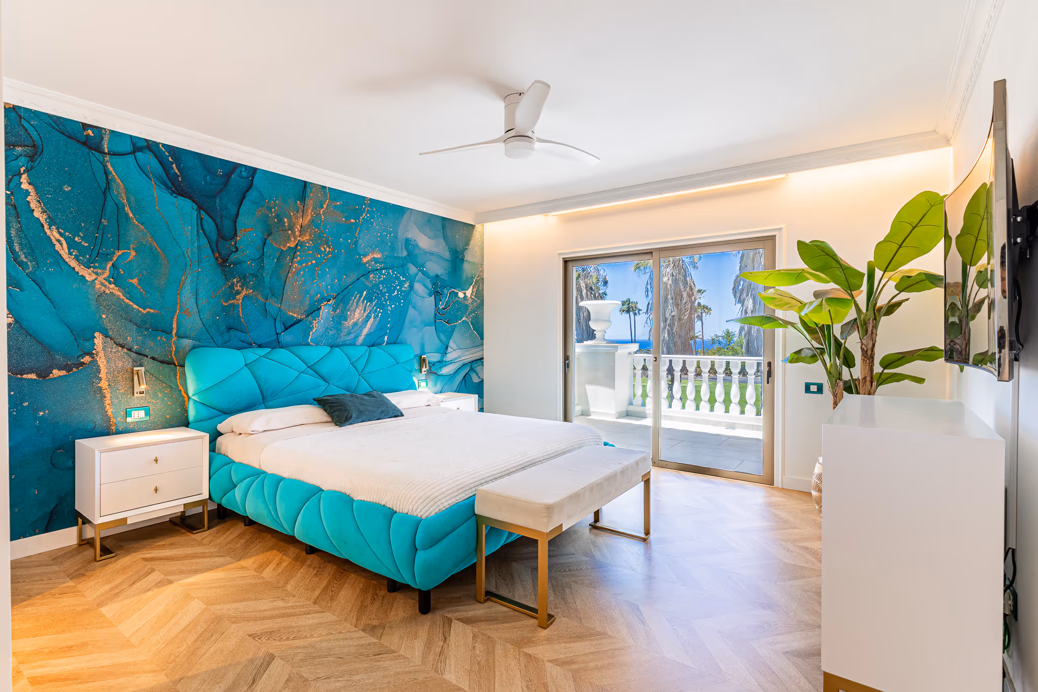 Fotografía inmobiliaria de villa en La Caleta, Tenerife — imagen 21 de 30
