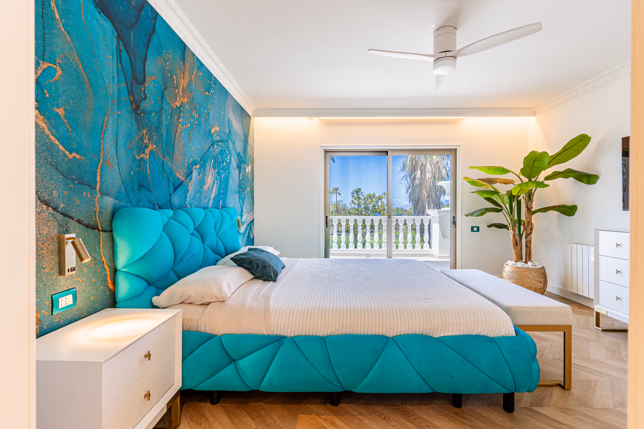 Fotografía inmobiliaria de villa en La Caleta, Tenerife — imagen 25 de 30