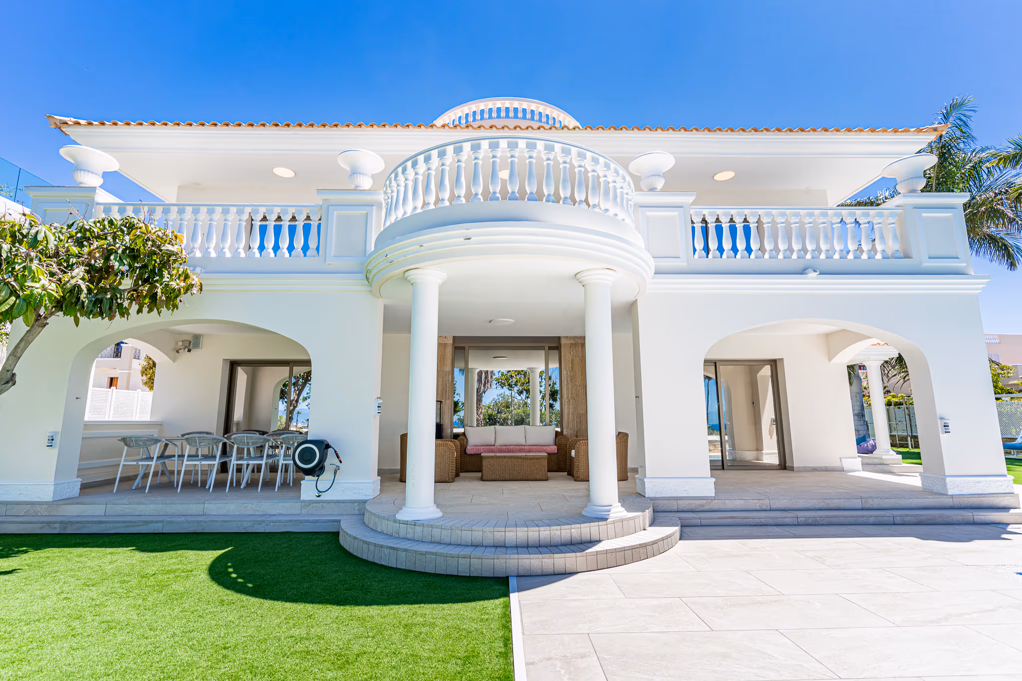 Fotografía inmobiliaria de villa en La Caleta, Tenerife — imagen 30 de 30